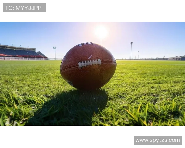 男生必备霸气足球明星壁纸展现运动激情与青春活力 男生必备霸气足球明星壁纸展现运动激情与青春活力